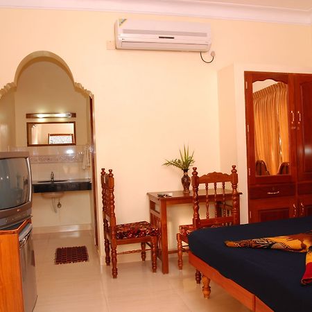 Hotel Sea View Palace - The Beach Hotel, Kovalam Exterior photo